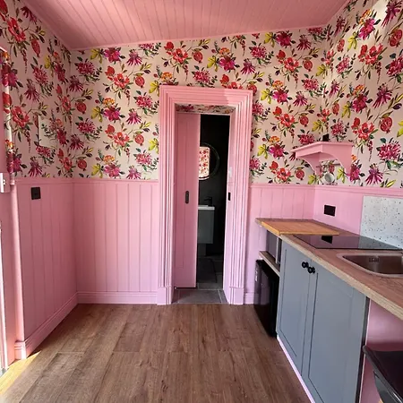 Fern Valley Tiny House * Virginia